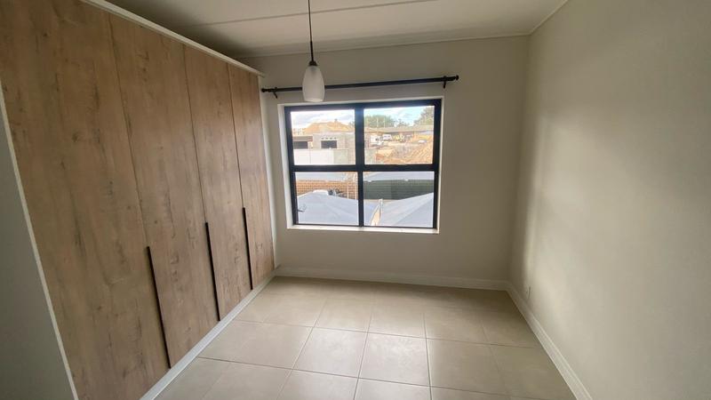 To Let 1 Bedroom Property for Rent in Richwood Western Cape